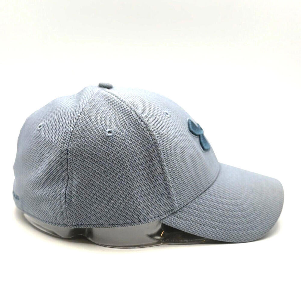 EUC Under Armour Linen Like Light Blue Fitted Cap L/XL - Picture 2 of 5